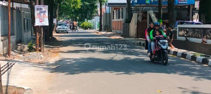 Disewakan Rumah Strategis Mainroad Jalan Utama Cocok Untuk Usaha 1