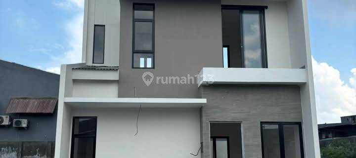 Rumah 2 Lantai Perintis Km 3 Tamalanrea Makassar 1