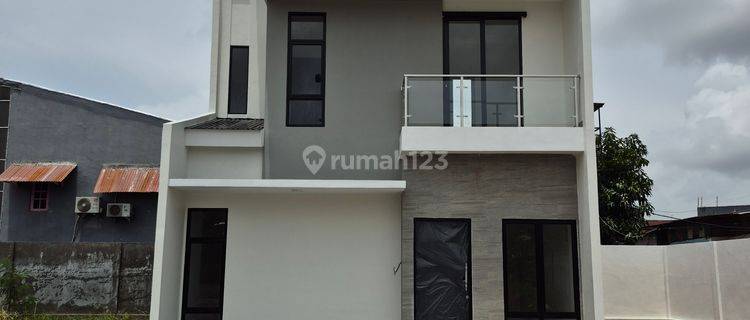 Rumah 2 Lantai Perintis Km 3 Tamalanrea Makassar 1