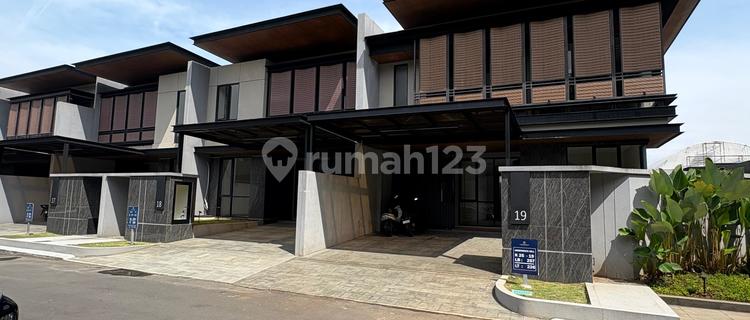1 Lantai Di Candi Golf Cluster Greenwich Hill Posisi Hook 1