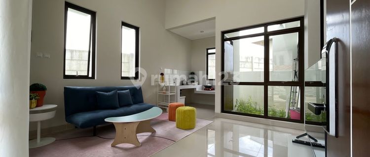 DIKONTRAKAN RUMAH TAHUNAN SEMI FURNISH SIAP HUNI CITRA SENTUL  1