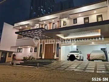 For Sale Strategic House Attractive Price in South Jakarta 1