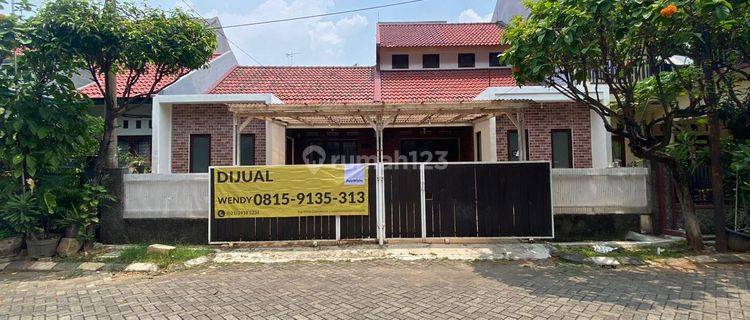 Rumah Siap Huni di Kemang Pratama 3, Lingkungan Nyaman & Jalanan Lebar 1