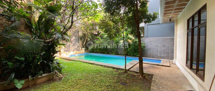 Comfy house in ampera area, near to NIS 1