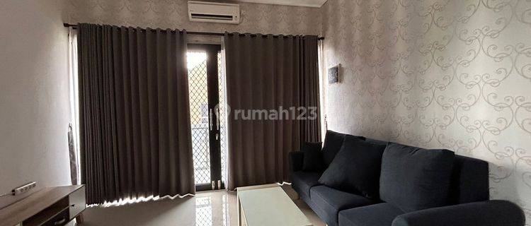 Disewakan Rumah De Latinos Furnish Siap Huni Rapi Lingkungan Cluster  1