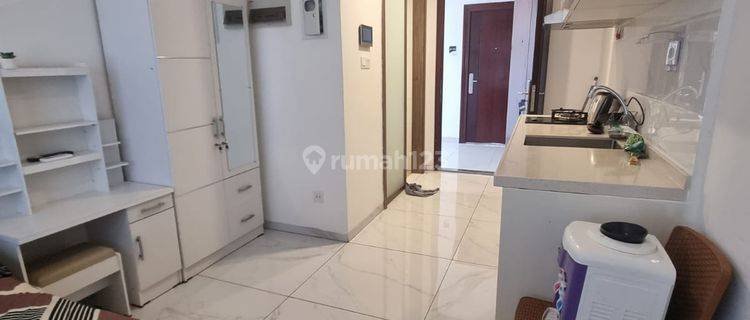 Apartment Studio Furnished Silkwood Alam Sutera Tangerang 1