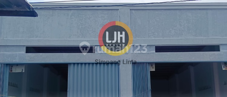 Ruang Usaha Lokasi Padat Pemukiman di Sambiroto Semarang  1