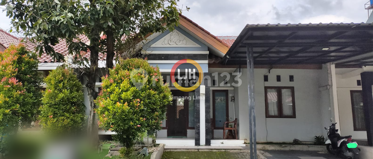 For Sale 3 Bedrooms 1 Bathroom House in Pedurungan, Semarang City 1