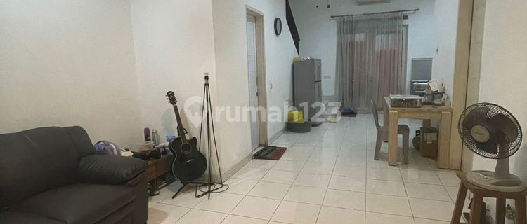 Rumah Semifurnish 7x18 Cluster Darwin Sumarecon Serpong 1