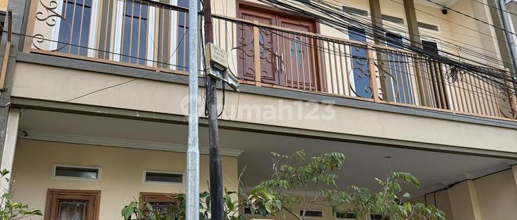 Quick Sale Exclusive 25-Room Boarding House - Sigura Gura Malang 1
