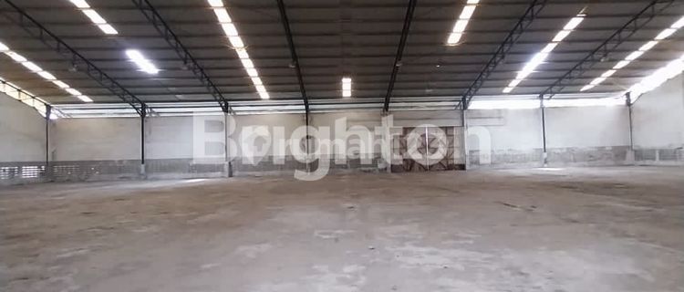 GUDANG ADA LOADING DOCK DI GENUK SEMARANG 1