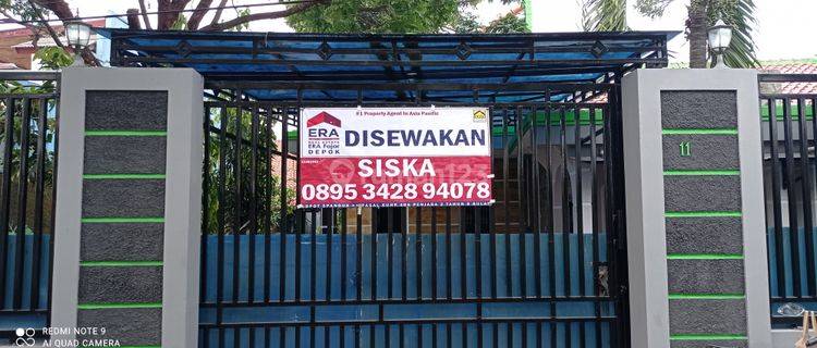 Dikontrakkan rumah besar 2 lt bangunan baru 1