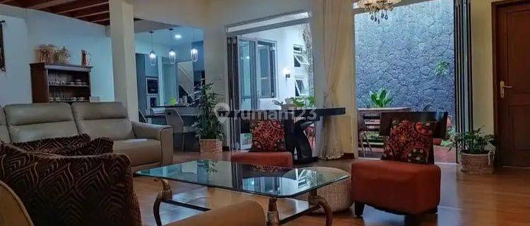 Rumah Dijual Lux Cozy di Komp Elit Mitra Dago Antapani, Bandung 1