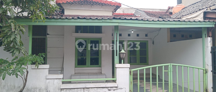 For Rent House In Taman Royal Cluster Damar, Tangerang 1
