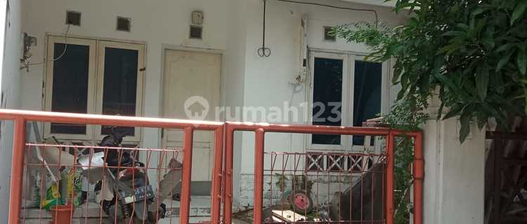 For Rent House in Taman Royal Cluster Mahoni, Tangerang 1