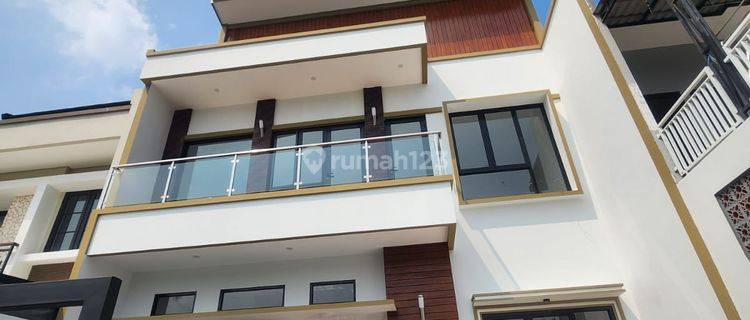 Rumah Nusaloka Sek 14.5 Semi Furnish 1