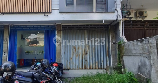 Nice 3-Story Shop House for Rent in West Denpasar City Center 1
