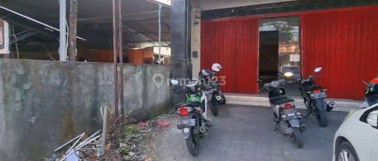 2 Floor Shophouse for Rent in Good Location, Renon Area 1