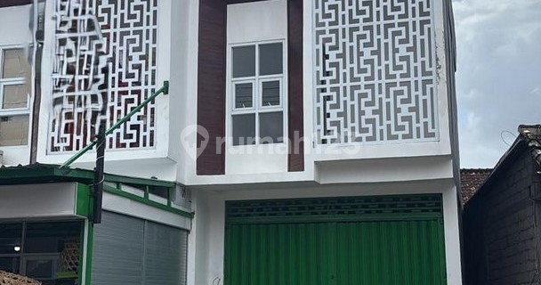 New Shop House with Good Access Location for Rent, in Peguyangan, Denpasar Area 1