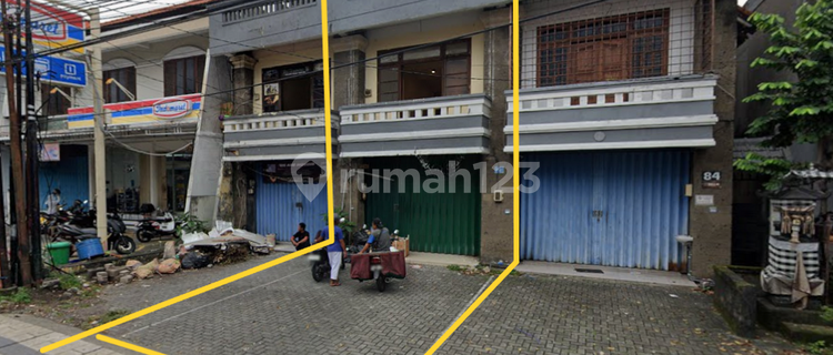 Nice 3-Story Shop House for Rent on the Roadside, in Pemecutan Kaja Area 1