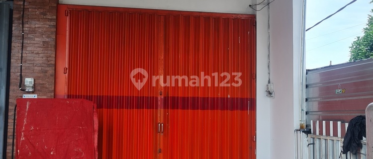 2-Story Shop House for Rent, Located in the City Center, West Denpasar Area 1
