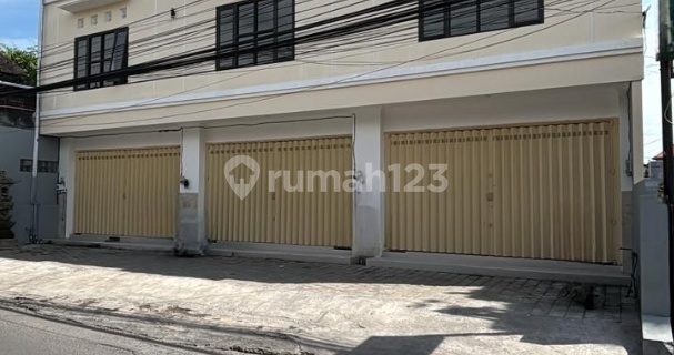 New Premium Location Ruko For Rent, in Dauhpuri Kelod, Denpasar Area 1