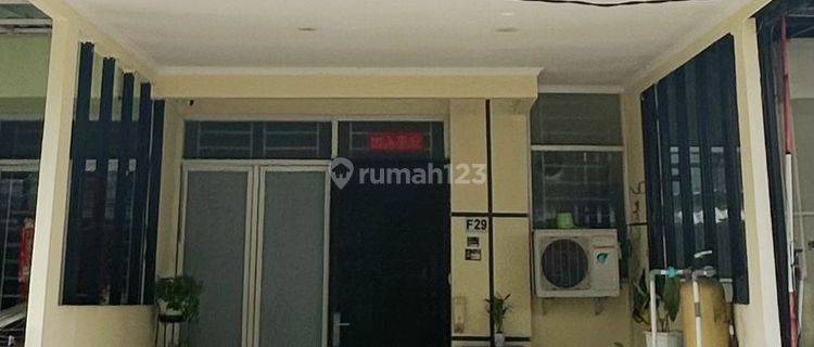 Rumah 2 Lantai Semi Furnished di Pasadena Cengkareng 1