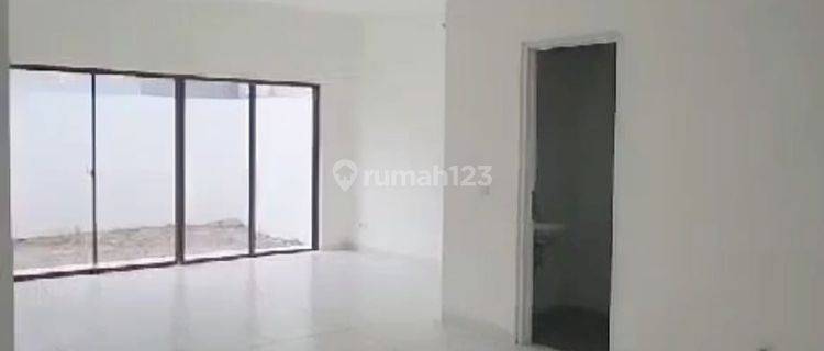 Disewa Rumah 2 Lantai Siap Huni Cluster Alamanda, Jakarta Garden City, Cakung, 007 1