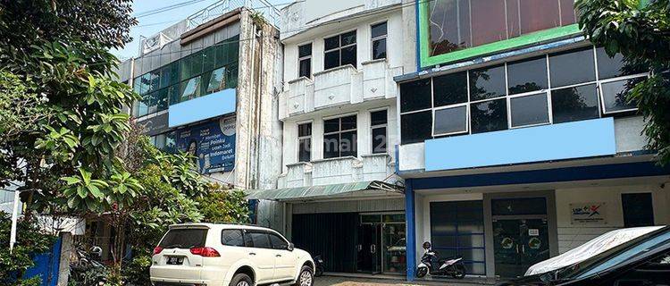 Ruko 3 Lantai Pasar Minggu di Jalan Utama Dekat Bank Good Invest 1