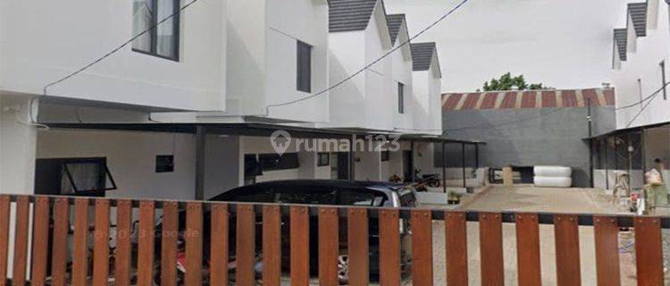 Rumah Jatiwarna 2 Lantai Minimalis Dalam Cluster 1