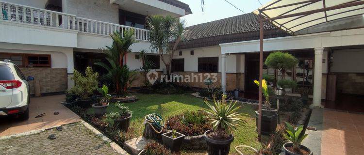 Dijual Rumah Asri 504 Meter Di Kebon Nanas Selatan, Jakarta Timur 1