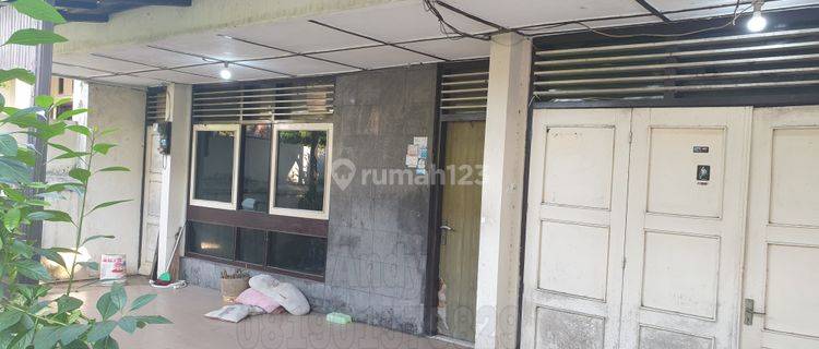 Dijual Murah Rumah Bangunan Lama di Jl. Singosari, Semarang 1