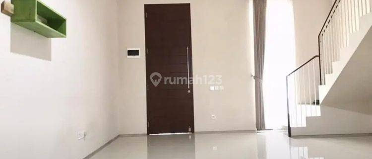 Dijual Rumah Bagus Tingkat 2 Lantai Siap Pakai di Perumahan Citrasun Garden Bukit Sari 1