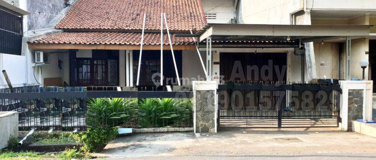 Dijual Rumah Tingkat 1,5 Lantai di Daerah Sidodadi, Semarang 1