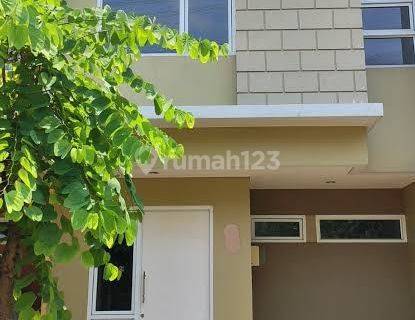 Dijual Virginia Village 2 Lantai 1