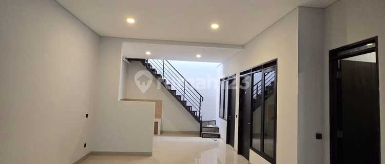 For Sale Cheap Minimalist House Singgasana Mekar Wangi 1