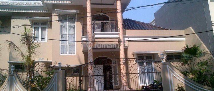 Jual Rumah Mewah Fully Furnished, di Puri Nirwana Estate Bogor 1