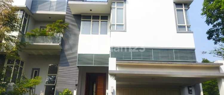 For Sale Cheap Quick, Luxurious Furnished House in Elite Location Taman Telaga Golf, BSD Tangerang 1