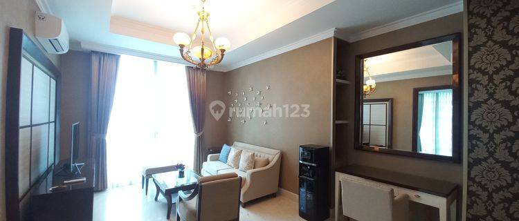 Sewa Apartemen 1 Bedroom Besar Luas 102m2, Furnished Bagus Residence 8, Senopati Jakarta Selatan 1