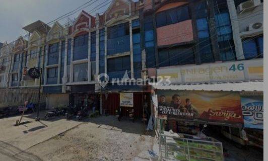 Ruko 3,5 Lantai
Mirah Seruni Panakkukang 
Samping Mall MP
5X19 Lantai atas Beton
 1