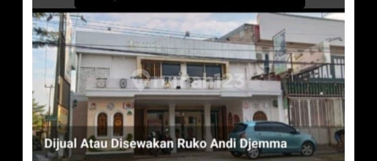For Sale or Lease Ruko Andi Djemma/ Landak Baru Land Area 12x17Building Area 12x12-2 Floors Bedrooms 2Bathrooms 4SHM, Bore WellElectricity 3,300WSale Price Rp. 5.2 Billion Lease Price Rp. 125 Millionminimum 2 Years 1