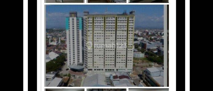 Apartment Royal Panakkukang Mas Makassar Sulawesi Selatan 
Penthouse Type 90 Tower C Lantai 23
Kamar 3 WC 2 +Furnished  1