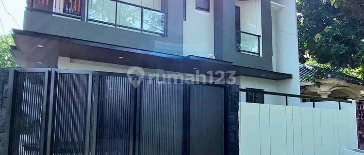 For Sale House Corner Position Strategic Location in BSD 1