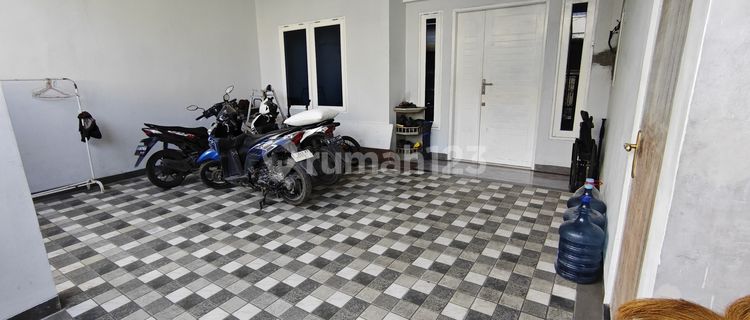 Dijual Murah Rumah 2 Lantai Semi Furnished Harapan Indah - SHM 1