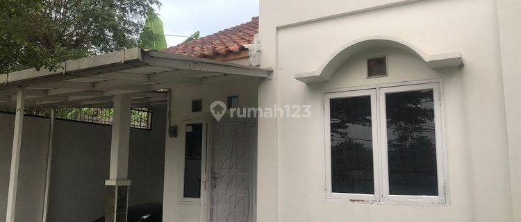 Dijual rumah tingkat bagus di awiligar Bandung. 1