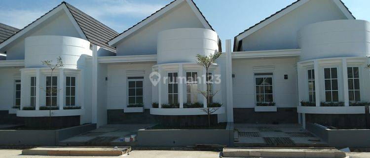 Rumah Bonus Umroh Dll Di Monte Rosa Ciwastra Gedebage Kpr Pasti Acc Dp 5 Jt All In 1