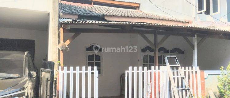 Rumah Dalam Komplek Dekat Plaza Pondok Gede  1