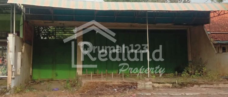 Shop house in the Weleri area (Me 7922S) 1