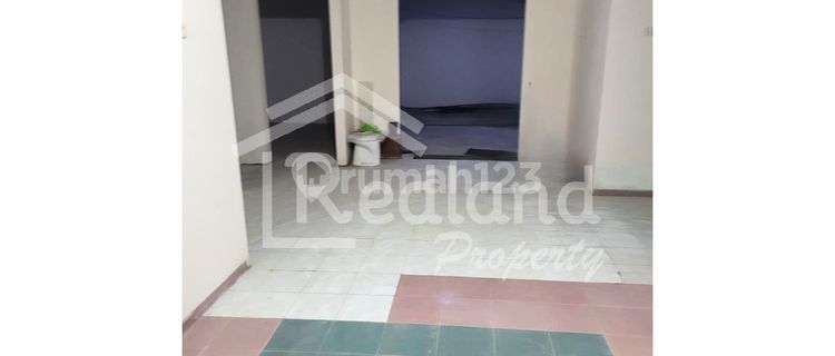 Rumah di daerah Tlogosari , Semarang ( Me 8117 ) 1