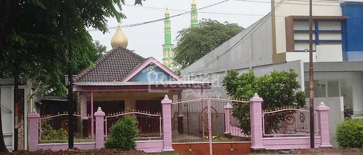 Rumah di Jl Soekarno hatta , Ketapang Kendal ( Me 7761 ) 1
